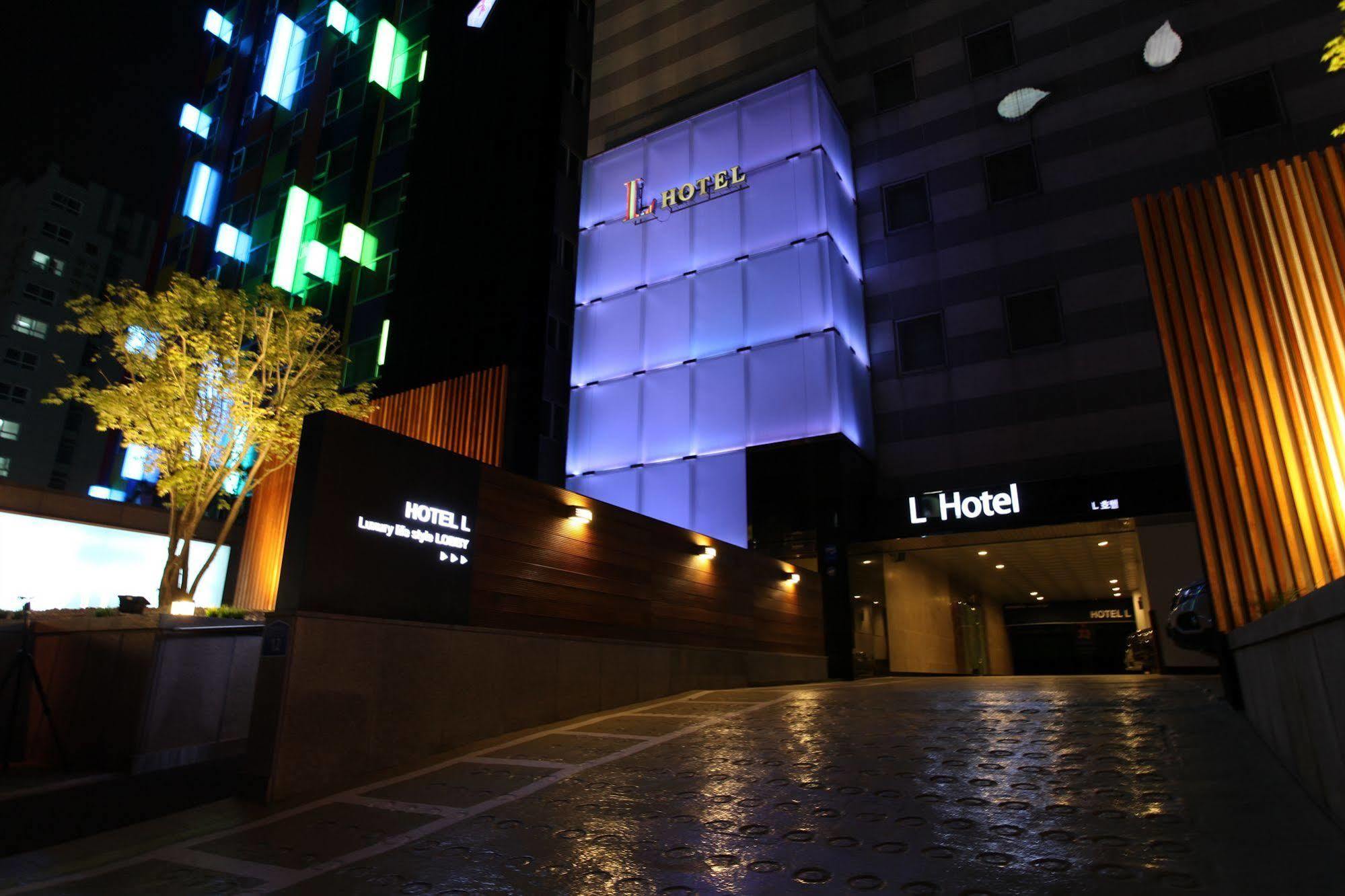 Yeongdeungpo Lifestyle F Hotel Seoul Bagian luar foto